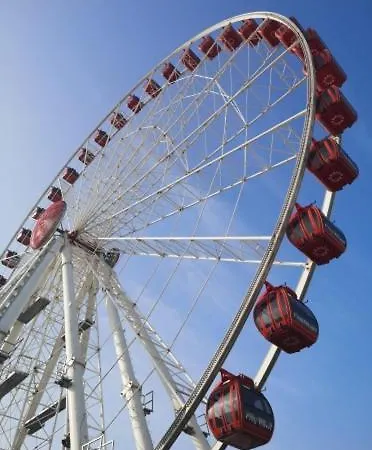 F2 - Light Blue Lejlighed *